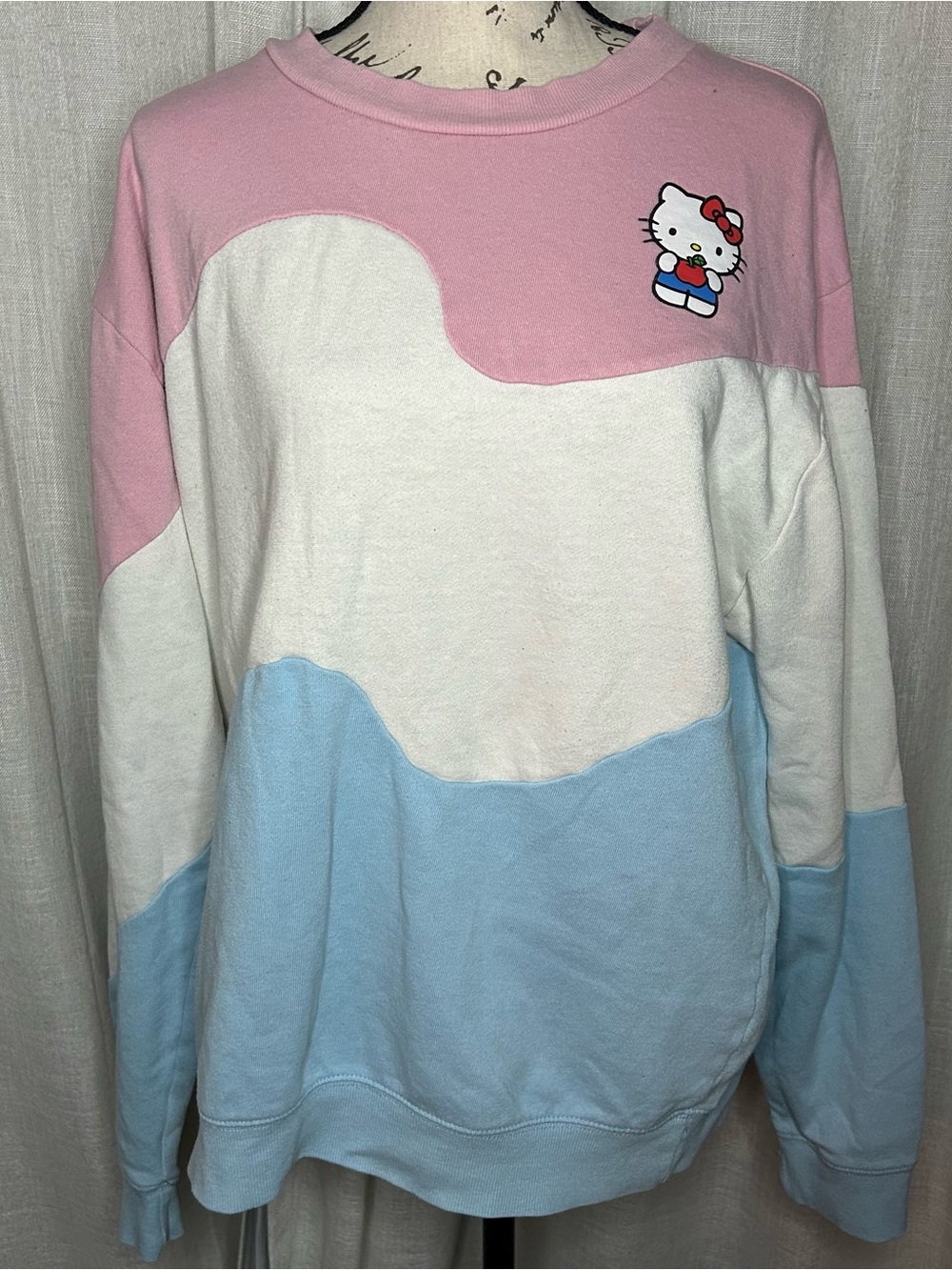 Hello Kitty Men's Medium Color block Crewneck Sweater